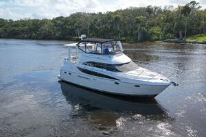 Bella Vita 40ft Meridian Yacht For Sale