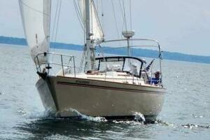 Autumn Lady 39ft Pearson Yacht For Sale