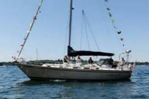 Autumn Lady 39ft Pearson Yacht For Sale Autumn Lady 39ft Pearson Yacht For Sale