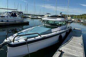  2025 Axopar 37 XC CROSS CABIN Yacht For Sale in Merritt Island FL