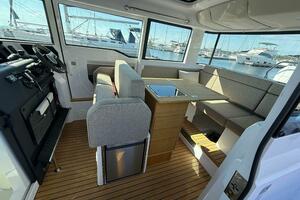37ft Axopar Yacht For Sale