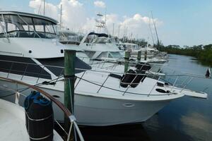Driftwood 52ft Jefferson Yacht For Sale