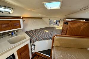 30ft Pursuit Yacht For Sale