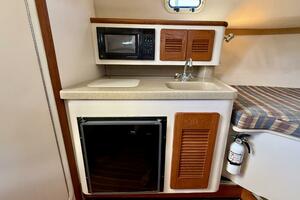 30ft Pursuit Yacht For Sale