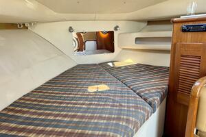 30ft Pursuit Yacht For Sale