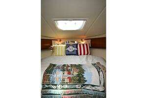 2007 Sea Ray 44 Sundancer thumbnail 78