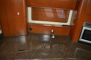 2007 Sea Ray 44 Sundancer thumbnail 96