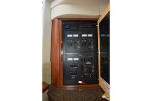 Knot On Call 44ft Sea Ray Yacht For Sale