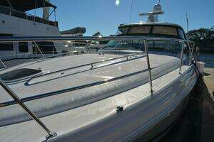 2007 Sea Ray 44 Sundancer thumbnail 4