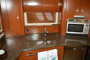 2007 Sea Ray 44 Sundancer thumbnail 93