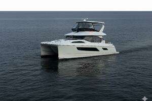 Arigato 2021 Aquila 44 Yacht Yacht For Sale in Fort Lauderdale FL