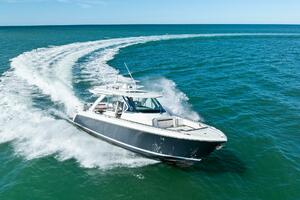 Luna B 38ft Tiara Yachts Yacht For Sale