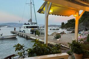 42ft Lagoon Yacht For Sale