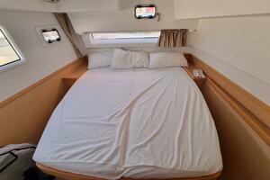 42ft Lagoon Yacht For Sale