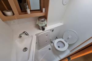 42ft Lagoon Yacht For Sale