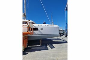 42ft Lagoon Yacht For Sale