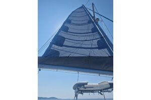 42ft Lagoon Yacht For Sale