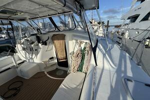 40ft Manta Yacht For Sale
