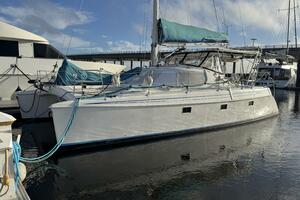 40ft Manta Yacht For Sale