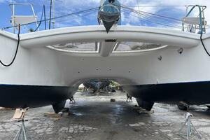 40ft Manta Yacht For Sale