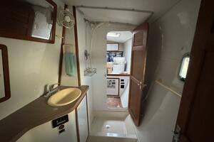 40ft Manta Yacht For Sale