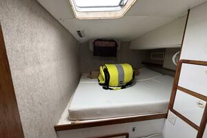 40ft Manta Yacht For Sale