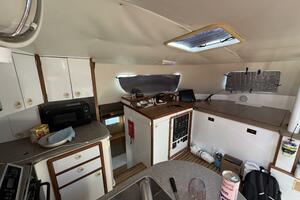 40ft Manta Yacht For Sale