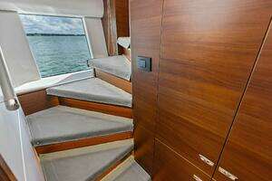 2018 Princess Y75 Motor Yacht thumbnail 24
