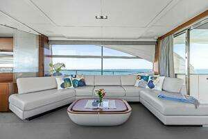 2018 Princess Y75 Motor Yacht thumbnail 10