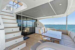 2018 Princess Y75 Motor Yacht thumbnail 53