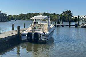 1994 Intrepid 376 Walkaround thumbnail 25