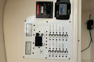 37ft Intrepid Yacht For Sale