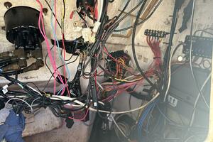 37ft Intrepid Yacht For Sale