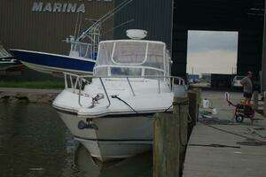 1994 Intrepid 376 Walkaround thumbnail 7
