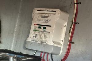 37ft Intrepid Yacht For Sale