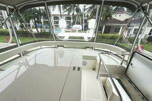 2014 Ferretti Yachts 530 thumbnail 41
