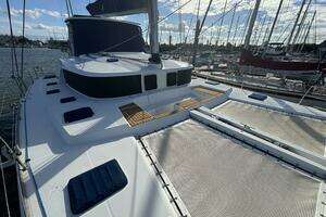 2006 Lagoon 440 thumbnail 9