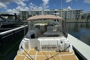 34ft Cruisers Yachts Yacht For Sale