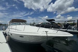 34ft Cruisers Yachts Yacht For Sale