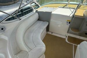 34ft Cruisers Yachts Yacht For Sale