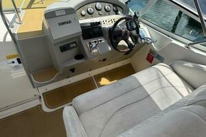 34ft Cruisers Yachts Yacht For Sale
