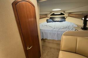 34ft Cruisers Yachts Yacht For Sale