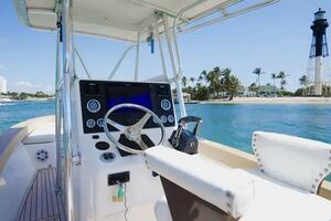 31ft Buddy Davis Yacht For Sale