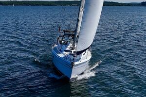 Monarch 35ft Hunter Yacht For Sale