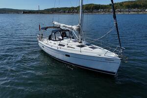 Monarch 35ft Hunter Yacht For Sale
