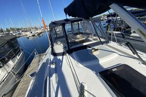 Monarch 35ft Hunter Yacht For Sale