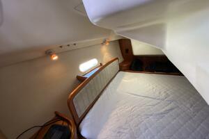 Monarch 35ft Hunter Yacht For Sale