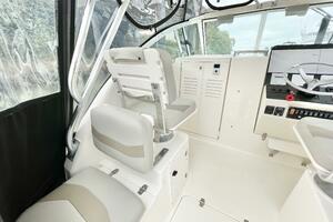 28ft Pursuit Yacht For Sale 28ft Pursuit Yacht For Sale