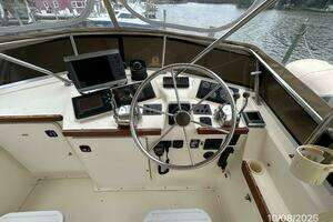 1994 Sabreline Sedan Flybridge thumbnail 20