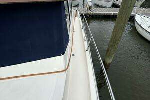 1994 Sabreline Sedan Flybridge thumbnail 11